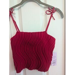 NWT Wild Fable textured wavy crop tank top Medium red football season